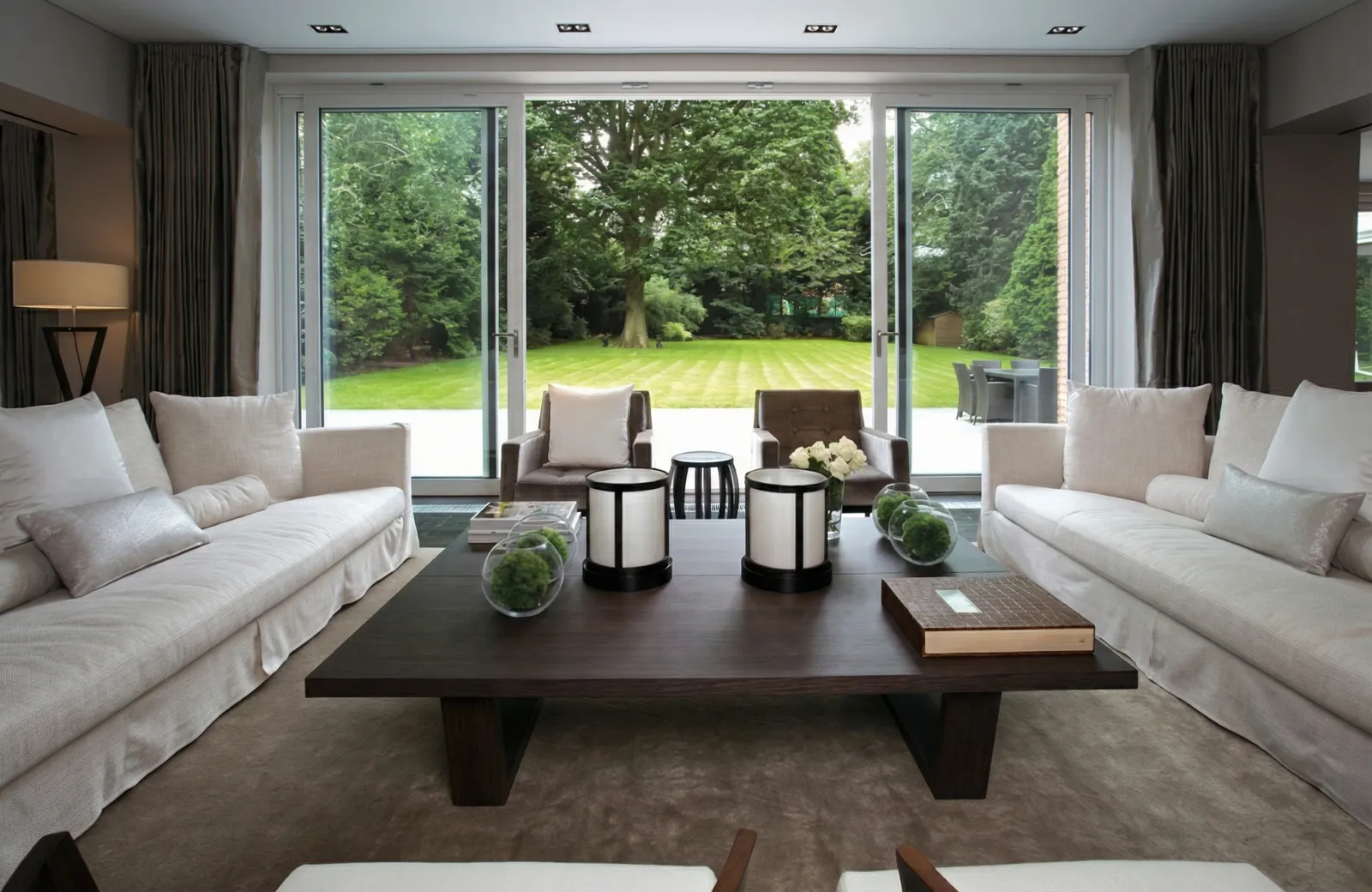 7 Sheldon Avenue - Reception room with sliding doors to the garden